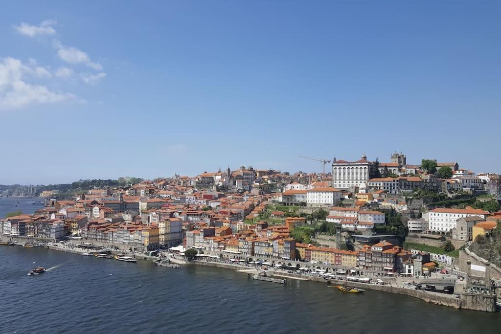 De 90 M2 En 1ere Ligne Face A L'ocean Vila Praia de Âncora